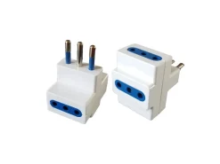 Bissolo Casa Accessori Illuminazione<ADATTATORE SPINA 10A 3 PRESA 10A: vendita online ADATTATORE SPINA 10A 3 PRESA 10A in offerta