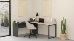 Bissolo Casa Scrivanie E Porta Pc|Scrivanie E Porta Pc<COMPOSIZIONE SCRIVANIA MOD. SIGN JACKSON HICHORY E ANTRACITE