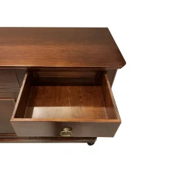 Bissolo Casa Credenze E Vetrine In Arte Povera<CREDENZA 3 ANTE IN LEGNO TINTA NOCE : vendita online CREDENZA 3 ANTE IN LEGNO TINTA NOCE in offerta