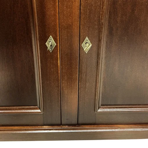 Bissolo Casa Credenze E Vetrine In Arte Povera<CREDENZA 3 ANTE IN LEGNO TINTA NOCE : vendita online CREDENZA 3 ANTE IN LEGNO TINTA NOCE in offerta