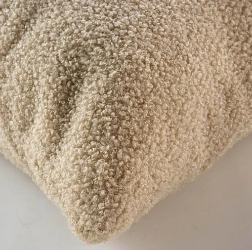 Bissolo Casa Cuscini D'arredo<CUSCINO DECO' EFFETTO BOUCLE' CM 45X45 WOOLY BEIGE: vendita online CUSCINO DECO' EFFETTO BOUCLE' CM 45X45 WOOLY BEIGE in offerta