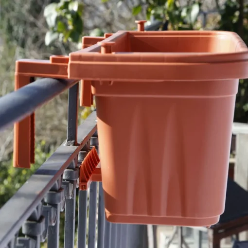 Bissolo Casa Fioriere<Fioriera regolabile per balconi: modello rondine color terracotta