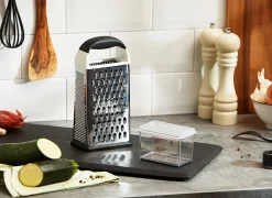 Bissolo Casa Accessori Vari Utensili Da Cucina<GOOD GRIPS - GRATTUGIA CON CONTENITORE