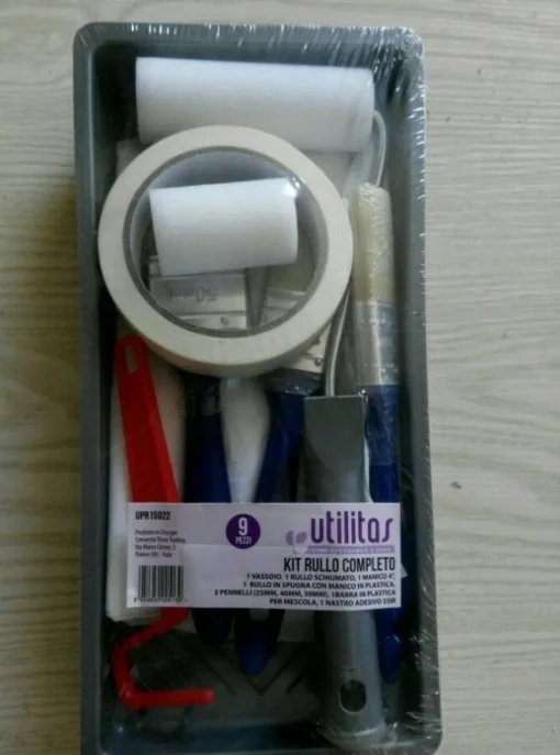 Bissolo Casa Pittura<KIT PITTURA 9PZ VASSOIO+NASTRO +BARRA+RULLI C/MANICI+PENNELLI: vendita online KIT PITTURA 9PZ VASSOIO+NASTRO +BARRA+RULLI C/MANICI+PENNELLI in offerta