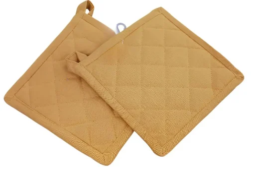 Bissolo Casa Tessile Cucina Guanti E Presine<LINEA CHOU - COPPIA PRESINE IN COTONE TRAPUNTATO CM 18X18 OCRA: vendita online LINEA CHOU - COPPIA PRESINE IN COTONE TRAPUNTATO CM 18X18 OCRA in offerta