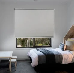 Bissolo Casa Tende Tende A Rullo Da Interno<LINEA CLIP&FIX - TENDA A RULLO OSCURANTE AVORIO 45X180CM: vendita online LINEA CLIP&FIX - TENDA A RULLO OSCURANTE AVORIO 45X180CM in offerta