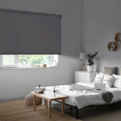 Bissolo Casa Tende Tende A Rullo Da Interno<LINEA NIGHT - TENDA A RULLO OSCURANTE GRIGIO 140X250CM: vendita online LINEA NIGHT - TENDA A RULLO OSCURANTE GRIGIO 140X250CM in offerta