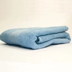 Bissolo Casa Asciugamani Telo Bagno<LINEA SOLID - TELO BAGNO 100X150CM CIELO : vendita online LINEA SOLID - TELO BAGNO 100X150CM CIELO in offerta