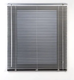 Bissolo Casa Tende Veneziane<LINEA TECHNO - TENDA VENEZIANA IN ALLUMINIO ARGENTO 60X130CM: vendita online LINEA TECHNO - TENDA VENEZIANA IN ALLUMINIO ARGENTO 60X130CM in offerta