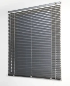 Bissolo Casa Tende Veneziane<LINEA TECHNO - TENDA VENEZIANA IN ALLUMINIO ARGENTO 60X130CM: vendita online LINEA TECHNO - TENDA VENEZIANA IN ALLUMINIO ARGENTO 60X130CM in offerta