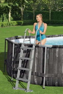 Bissolo Casa Accessori Piscine<Vendita online di SCALETTA PER PISCINE H 122CM