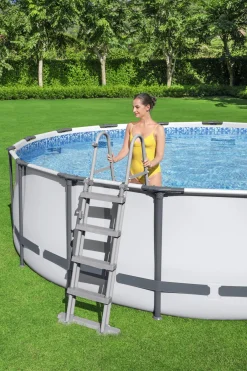 Bissolo Casa Accessori Piscine<Vendita online di SCALETTA PER PISCINE H 122CM