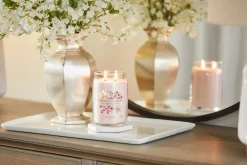 Bissolo Casa Yankee Candle Giare Grandi<YANKEE CANDLE - GIARA GRANDE 2 STOPPINI CHERRY VANILLA: vendita online YANKEE CANDLE - GIARA GRANDE 2 STOPPINI CHERRY VANILLA in offerta