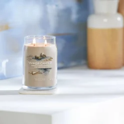Bissolo Casa Yankee Candle Giare Grandi<YANKEE CANDLE - GIARA GRANDE 2 STOPPINI AMBER AND SANDALWOOD: vendita online YANKEE CANDLE - GIARA GRANDE 2 STOPPINI AMBER AND SANDALWOOD in offerta